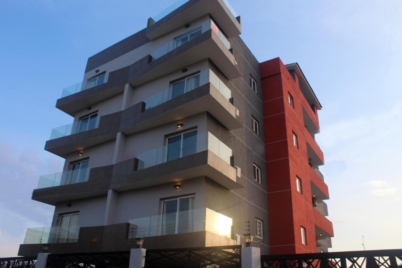 Montecito Apartments Accra Exterior photo